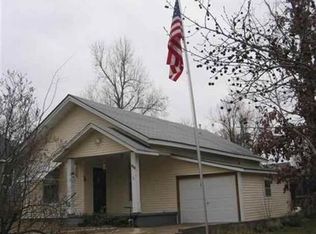 164 Monroe St, Cotter, AR 72626