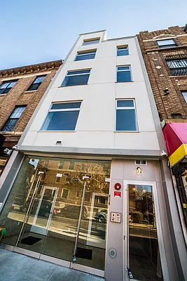 Rented by Lang Realty LLC | media 74