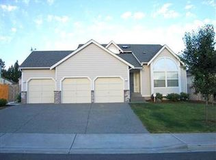 312 Mount Baker Pl NE, Renton, WA 98059