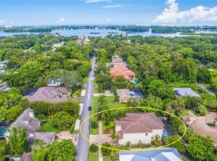 1703 Kenilworth St, Sarasota, FL 34231