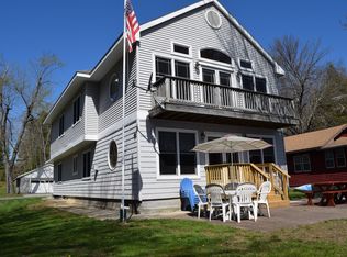 25 Clays Ln, Averill Park, NY 12018