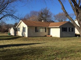 36886 N Terry Dr E, Lake Villa, IL 60046