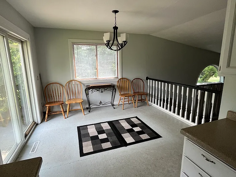8621 Ryan Lake Dr NE — Photo 5