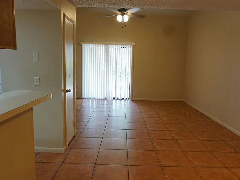 5539 Pinebay Cir N — Photo 3