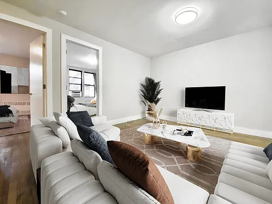 Rented by Voro NYC | media 12