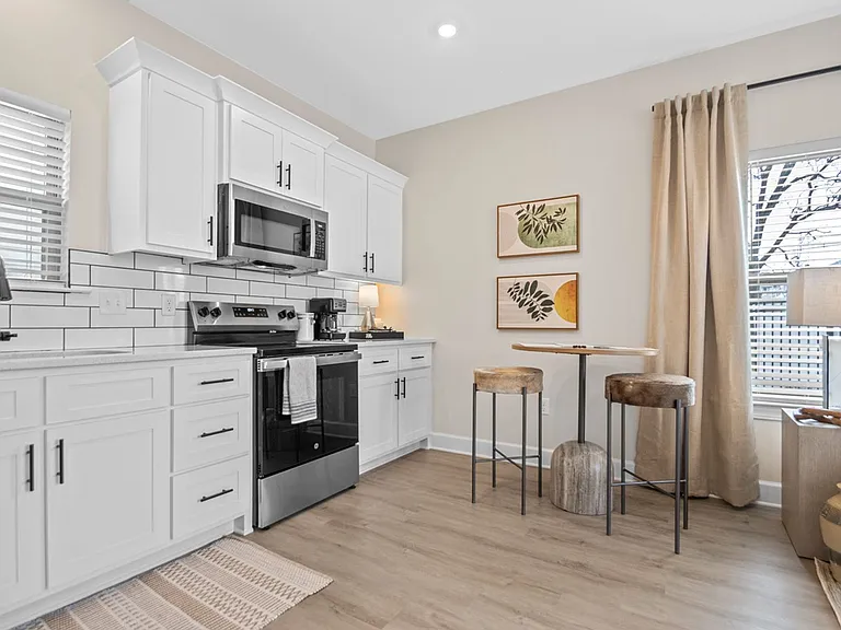 Argenta Area, NLR - 1 Bedroom - New Construction Luxury Townhomes — Photo 22
