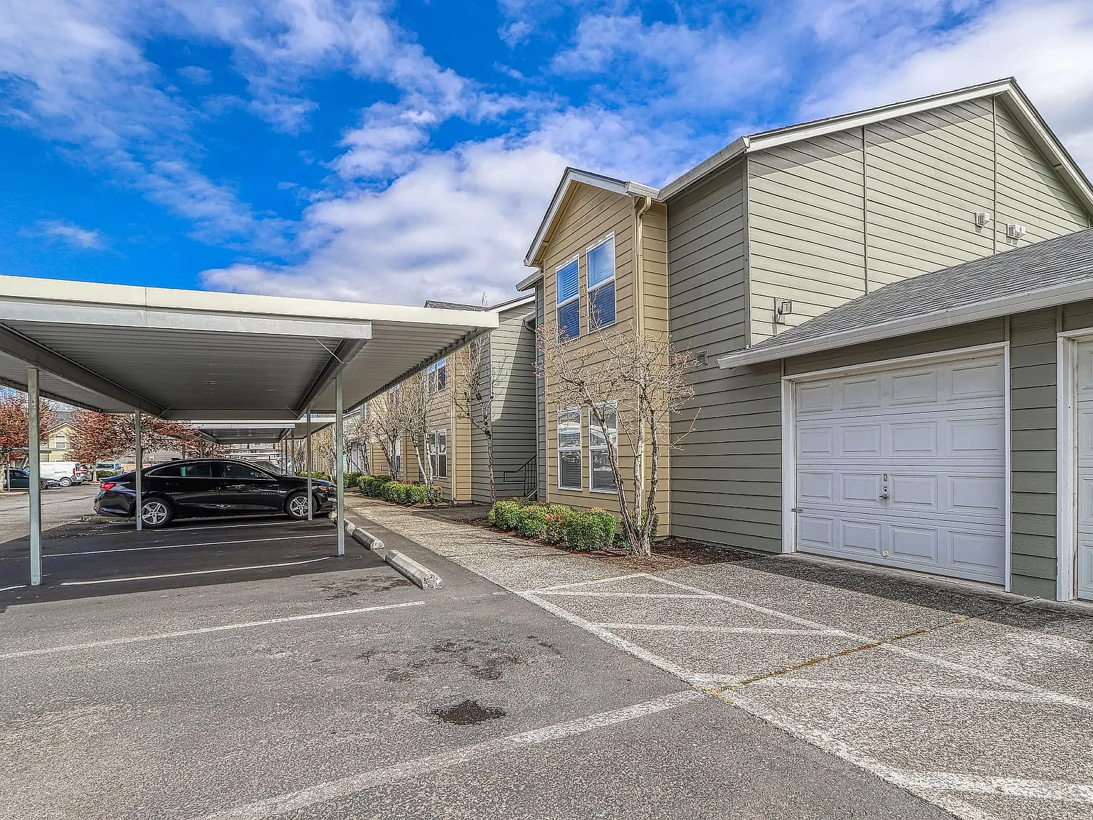 Heritage Park Apartments — Photo 4