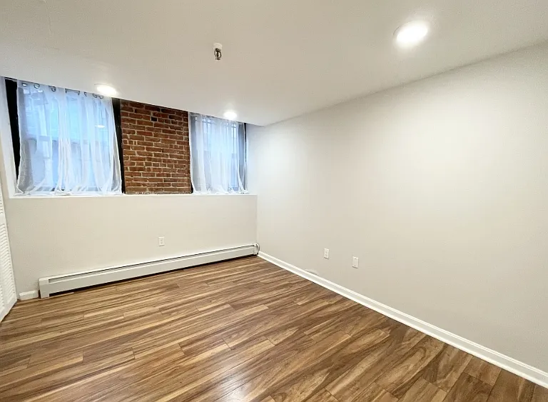 39 Hemenway St #26X — Photo 5