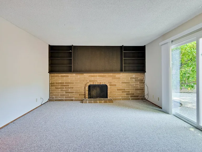 21940 Rucker Dr — Photo 59