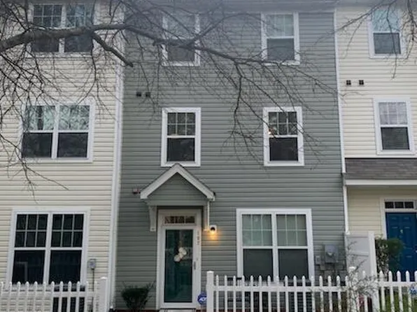 401 Coalinga Ln Unit 107, Raleigh, NC 27610