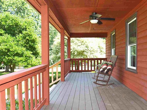 3rd image of 1203 Boonsboro Pl