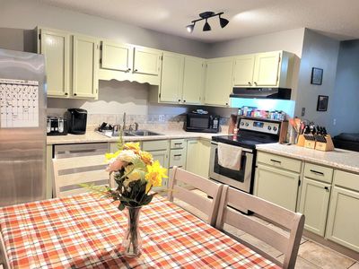 5932 Horseshoe Bnd, Fort Wayne, IN, 46825