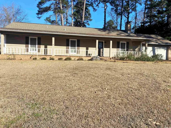 1080 Choctaw Ave, Camden, AR 71701
