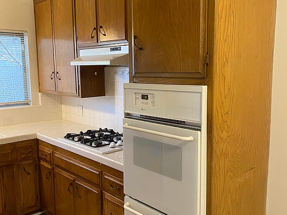 3rd image of 12409 Texas Ave APT 1