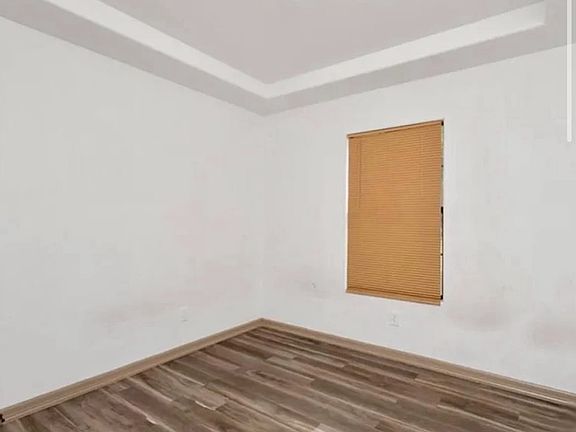 4th image of 1406 Grouse Ave