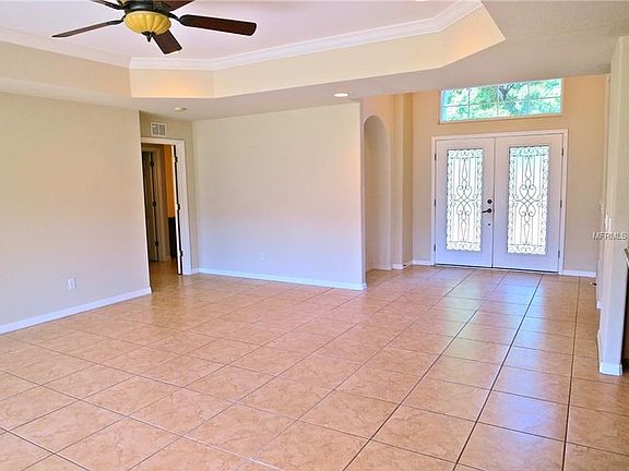 3rd image of 645 Honeyfarm Ln