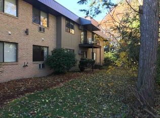 14 Strawberry Bank Rd APT 10, Nashua, NH 03062