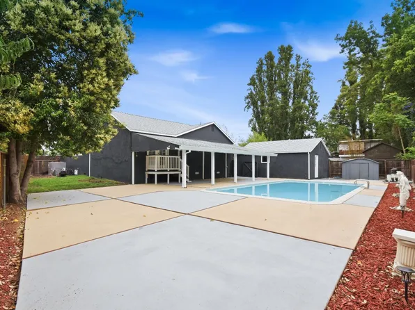 318 Teegarden Ave, Yuba City, CA 95991