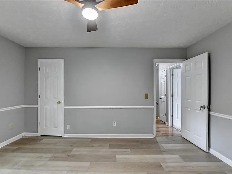 1181 Izod Ct — Photo 39