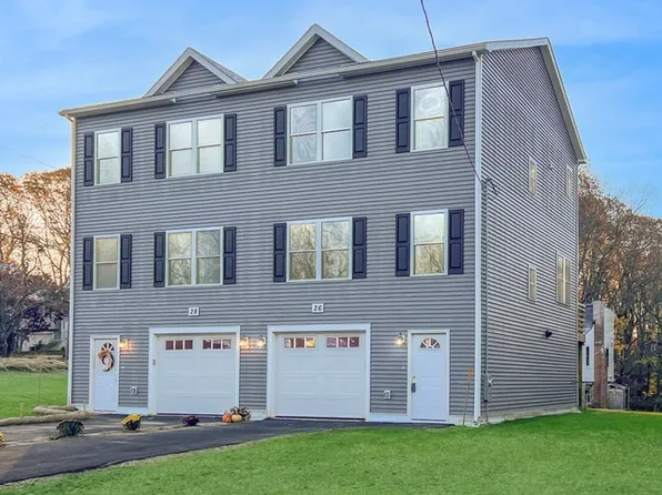 22 Apthorp St, Worcester, MA 01606