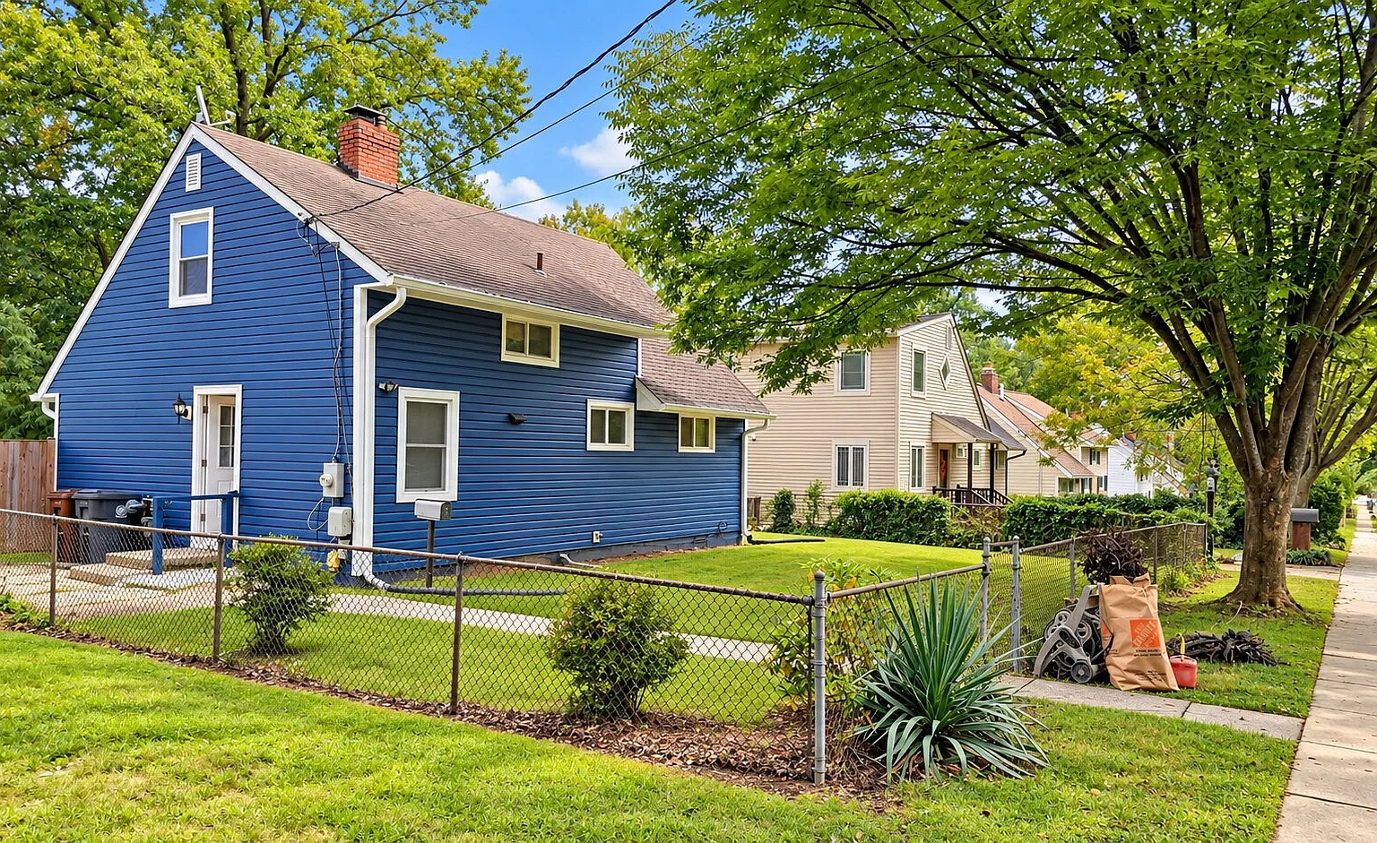 Charming & Updated 4-Bed Home Near Twinbrook Metro — Photo 1