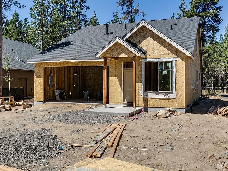 2nd image of 51895 Trapper George Ln