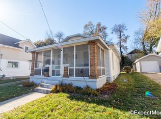 1433 Escott Ave NW, Grand Rapids, MI 49504