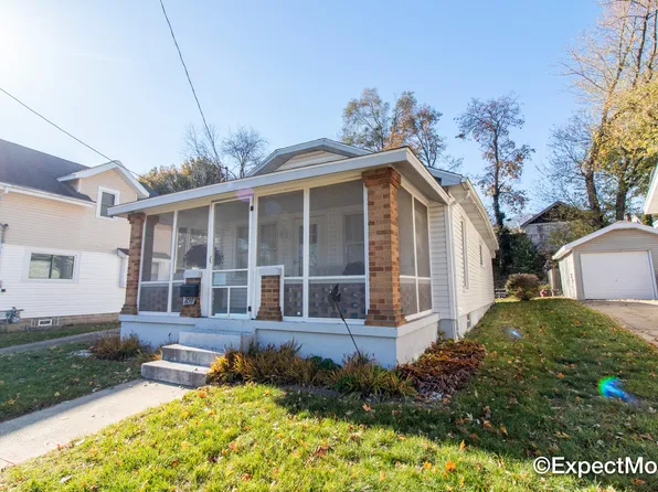 1433 Escott Ave NW, Grand Rapids, MI 49504