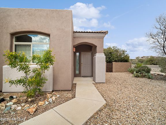 2nd image of 689 E Pima Meadows Dr