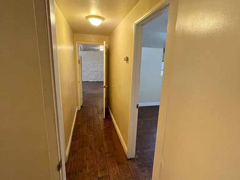 4225 Estrella Ave #6 — Photo 27