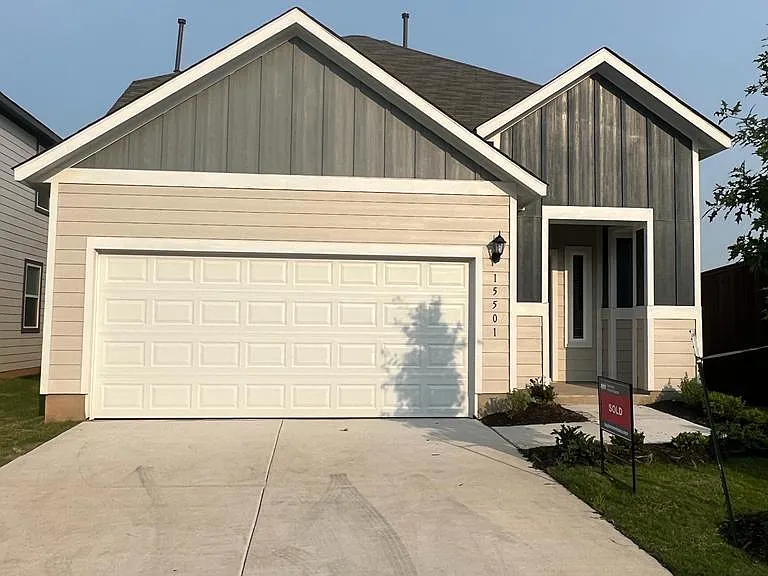 15501 Ellinger Dr — Photo 1