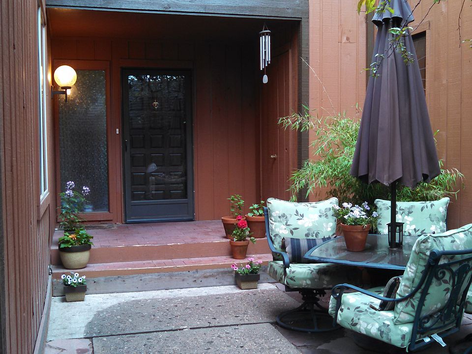 Secluded courtyard