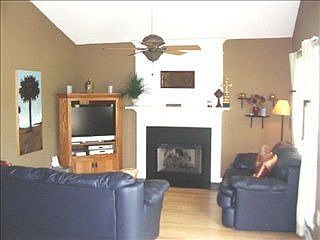 1st image of 316 Glenlea Ln