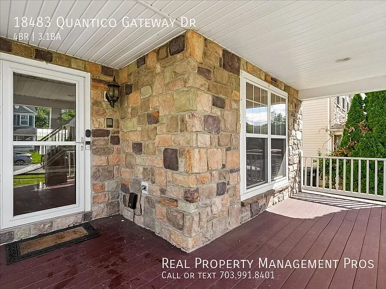 18483 Quantico Gateway Dr — Photo 2