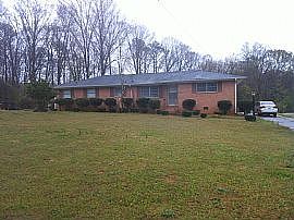 2nd image of 6120 Phillips Dr