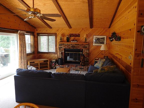 4th image of 33462 Wild Rose Dr