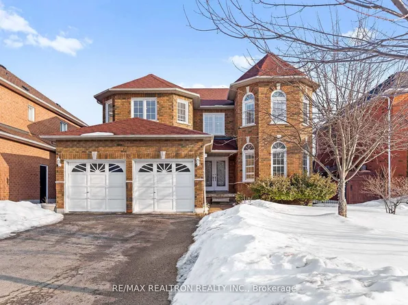 13 Freeston Cres, Ajax, ON L1T 3Z9