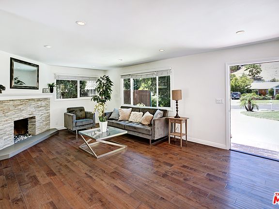 3rd image of 7100 Darnoch Way