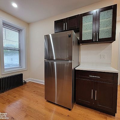 2nd image of 509 Brooklyn Ave Floor 2