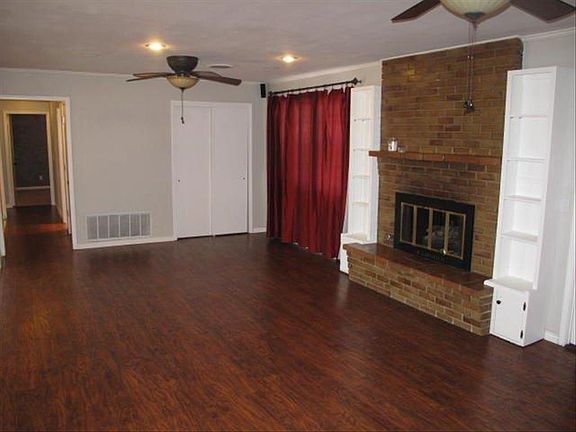5th image of 2505 SE 19th Ave