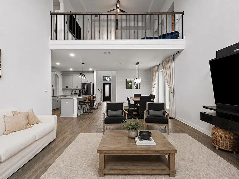 6600 Llano Stage Trl — Photo 13