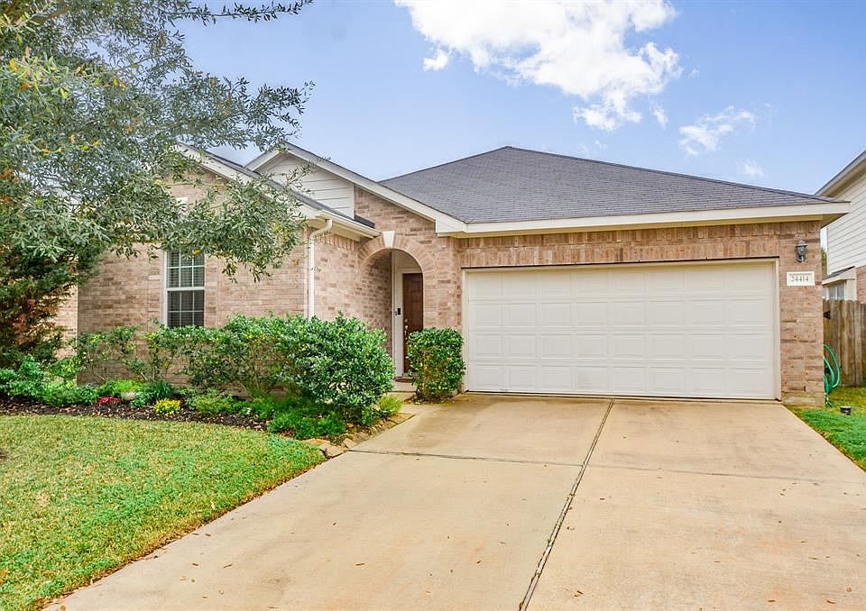 1st image of 24414 Lakecrest Bend Dr