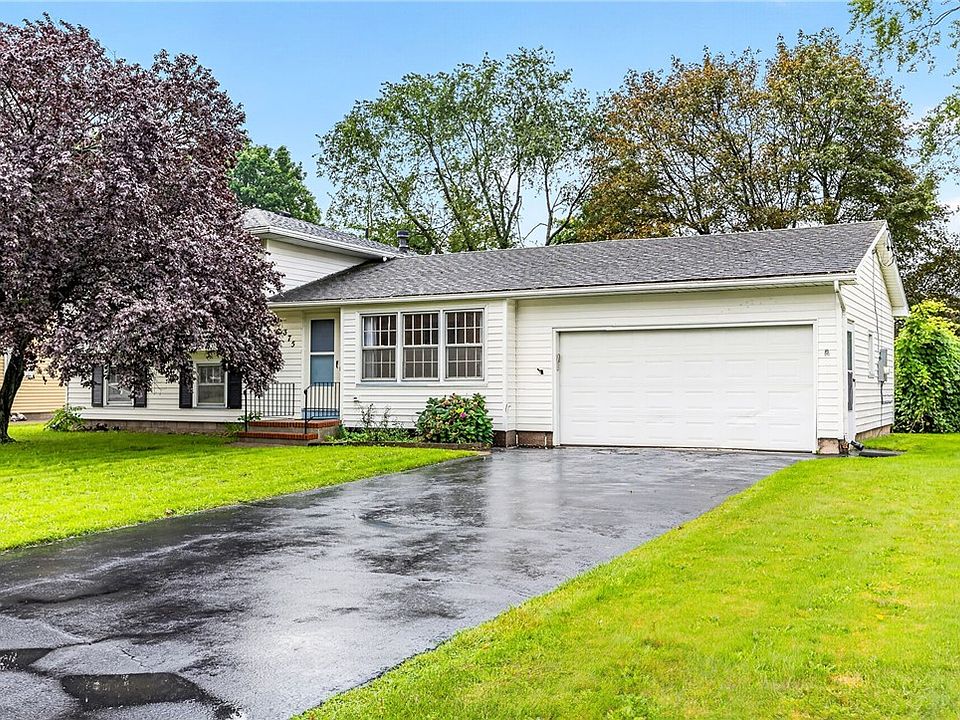 1st image of 375 Wildwood Dr