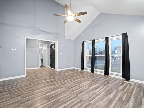 4th image of 1255 Archwood Dr