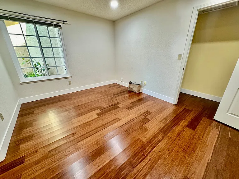 5477 Hackney Ln — Photo 34