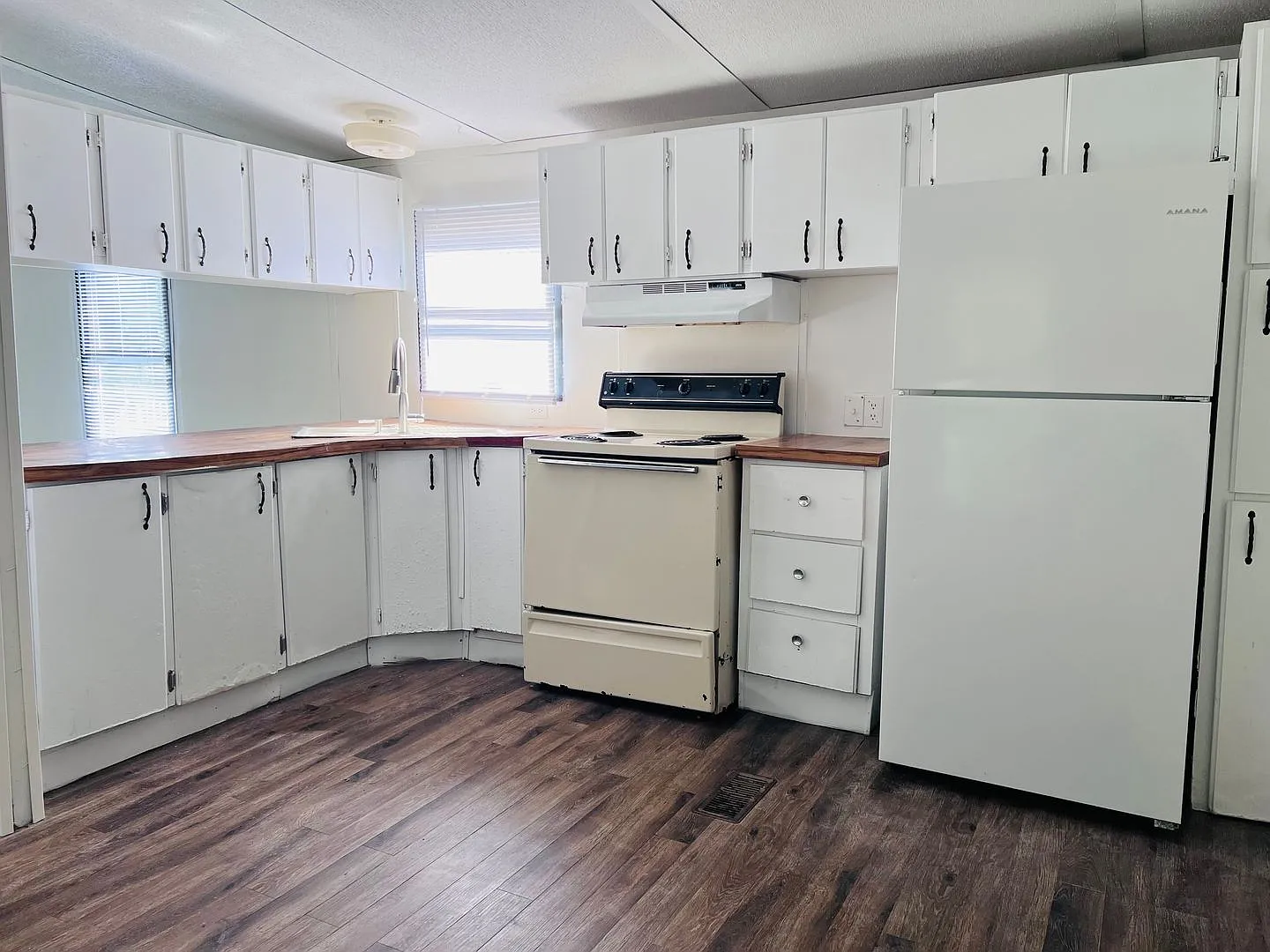 Mobile Home For Rent in Franklinton, NC — Photo 4