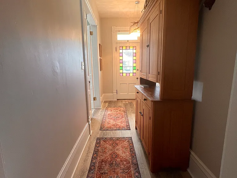 214 E Jackson St #A — Photo 23