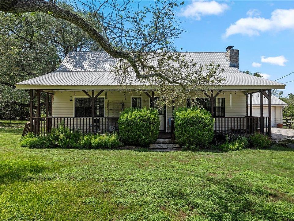 1st image of 200 Little Barton Dr