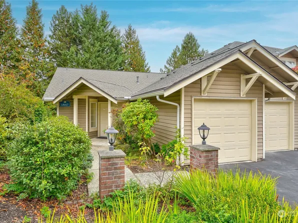 18617 NE 57TH Street, Redmond, WA 98052