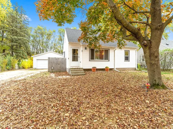 86 East Rd, Circle Pines, MN 55014